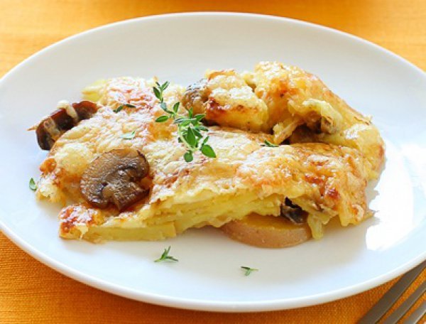 Запеканка из шампиньонов и картофеля в духовке: рецепт блюда