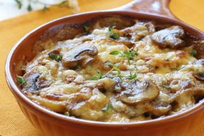 Запеканка из шампиньонов и картофеля в духовке: рецепт блюда